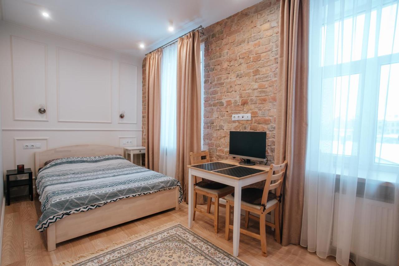 Stylish Latvian-Style Studio Apartment Near City Center, Parks, Cafes & Public Transit Riga Buitenkant foto